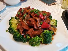 西兰花炒牛柳-粤秀小厨·广式早茶(辽宁路店)