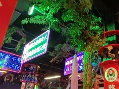 -路边边.炒菜烧烤.音乐餐厅(良乡长虹店)