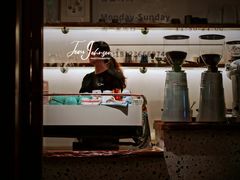 -Line 咖啡(石厦花园店)