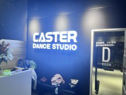 -CASTER跳舞俱乐部