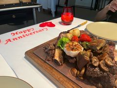 -罗宾斯牛排馆(重庆丽晶酒店)