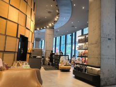 -星巴克臻选(惠州华贸天地1楼店)