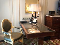 -广州富力丽思卡尔顿酒店