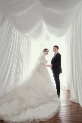 -芭莎视觉婚纱摄影(花溪店)