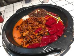 -卤校长老火锅(绿地468店)