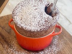 -ROAST coffee & eatery