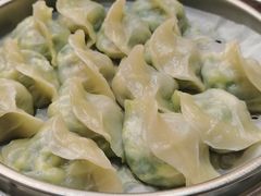 猪肉芹菜蒸饺-宝发园名菜馆