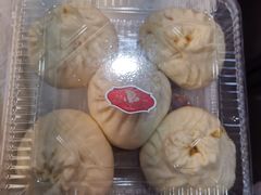 -白玉兰食品(中山公园龙之梦店)