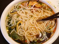 -水平有限螺蛳粉(宏达大厦店)