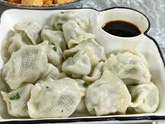 -天天向上素食餐厅(五台山店)