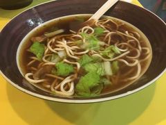 -六合夜市