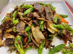 青椒坛子肉-干老四雅鱼饭店(滨江西路店)