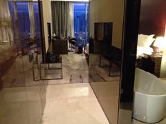 -广州天河希尔顿酒店