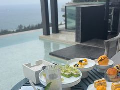 -瑰丽酒店·海吧·天际下午茶·现场DJ·天台酒吧