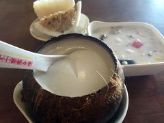 -海口骑楼小吃街