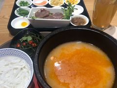-妈妈故事米线(市府恒隆店)