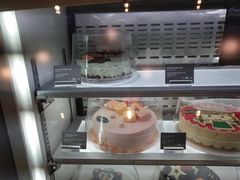 面包甜点陈列柜-哈根达斯(龙湖时代天街店)