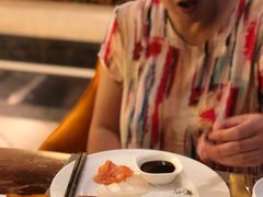 -东西风牛排馆周末烧烤自助(首都机场希尔顿店)