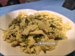 -香巴拉云南餐厅(华莱坞店)