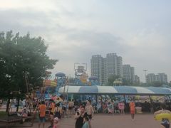 -欢乐水魔方水世界