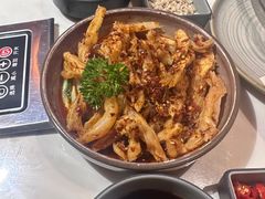 -喃喃椰·糟粕醋·椰子鸡火锅(七堡花园店)