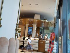 -Yearn Tours妍图(昆山万象汇店)