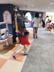 -奈尔宝·儿童乐园·亲子餐厅(华采天地店)