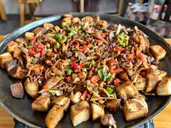 -老周炒拨拉(甘州总店)