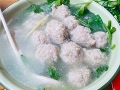 -老方桌烂蹄花川菜馆(九龙坡店)