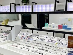 -造寸眼镜·蔡司官方授权店(东门店)