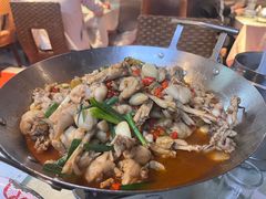 -昱龙大盆牛蛙馆(三兴街总店)
