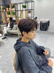 -藤野造型烫染接发