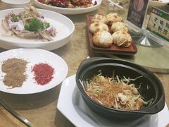 -新疆杭州疗养院·富春山庄
