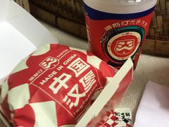 -塔斯汀中国汉堡(江南万达店)