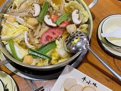 -牛小隆牛肉面馆(四牌楼店)