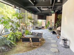 -J Create城市露营咖啡·简餐·宠物(上海动物园店)
