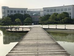 -上海第二工业大学(金海路校区)