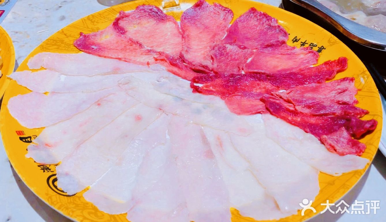 🥩火锅新店体验🥩潮汕牛肉火锅，口感丰富！