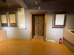 -八廓街-根敦群培纪念馆