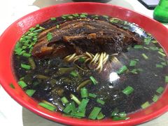大肉面-小龙大肉面馆
