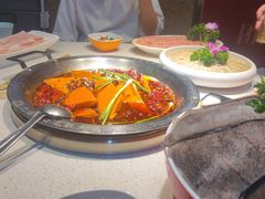 -巴国妹子毛肚火锅(蓝光悦城店)