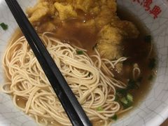 蛋汁大排面-朱鸿兴面馆(镇湖店)