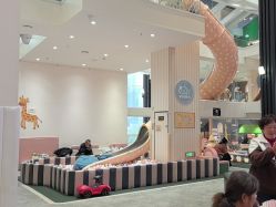 -奈尔宝·儿童乐园·亲子餐厅(华采天地店)