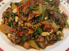 -鲁南仔·滕州炒鸡(经三路店)