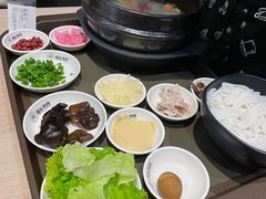-苗乡米线(建军路店)