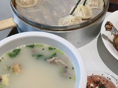 -梅利汴京烤鸭•开封豫菜地标店(东大街店)