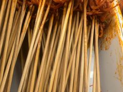 -佰人王串串香火锅(洋珠巷店)