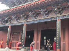 -开封府