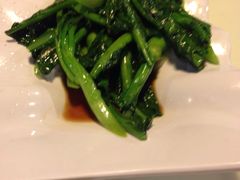 -新大咀港式茶餐厅(宝山万达店)