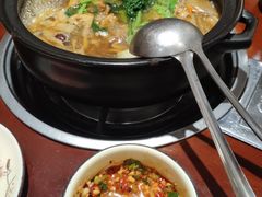 -菌之家·专业纯野生菌火锅·特色炒菌